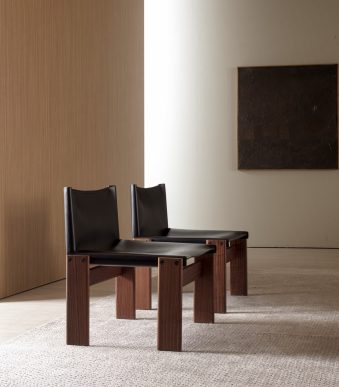 Monk-Armchair_ES06-Black-Leather_06